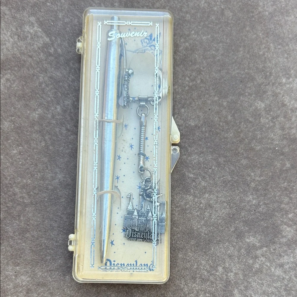 Disneyland Silver Souvenir Pen & Keychain Set - Silver